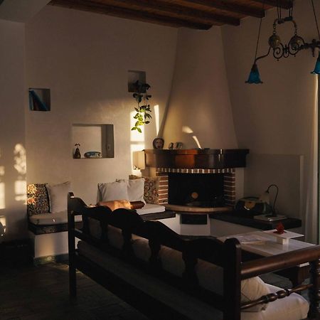 Romano Garden House - Land Tales Agios Romanos Exterior photo