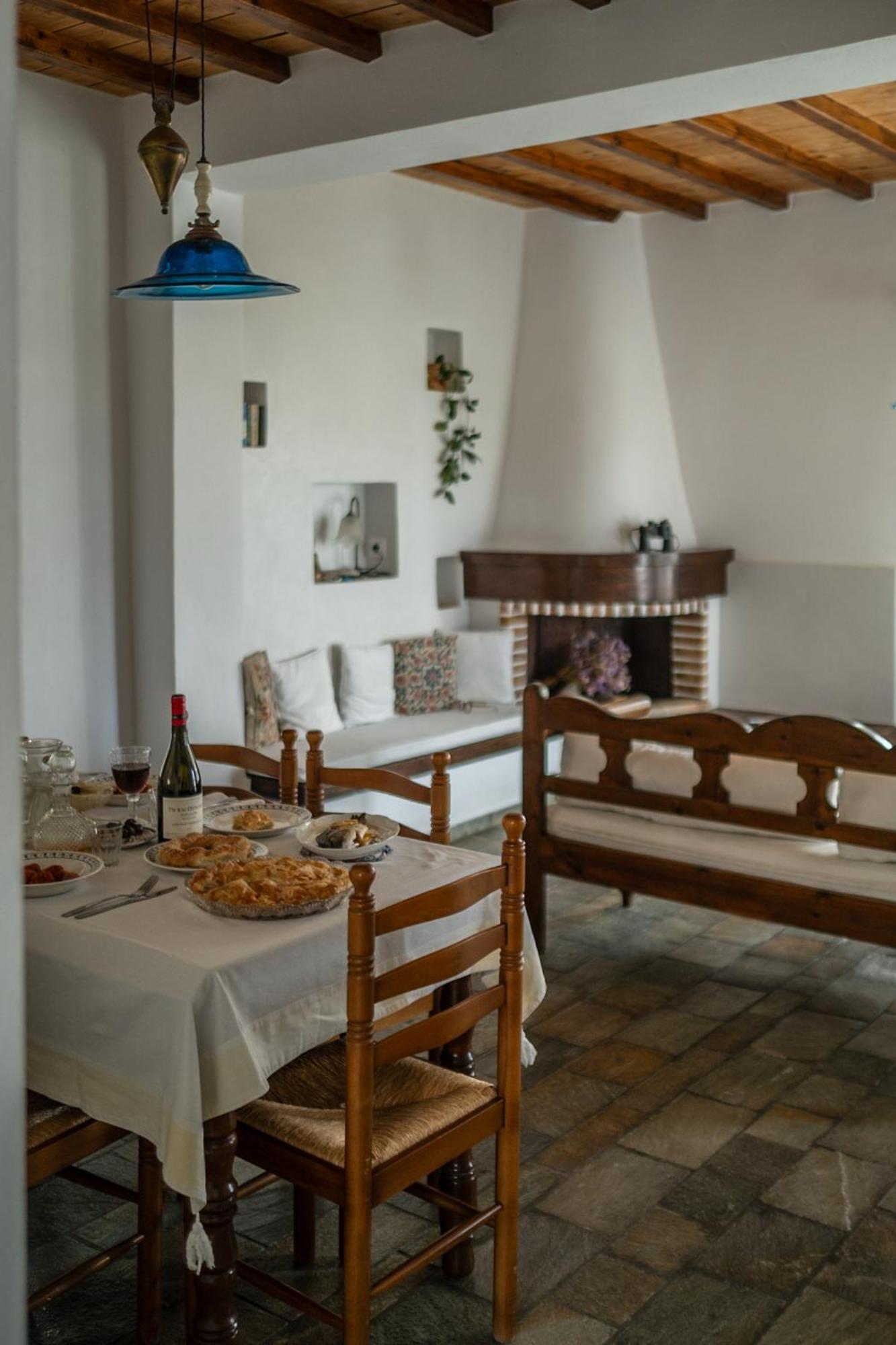 Romano Garden House - Land Tales Agios Romanos Exterior photo